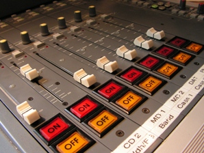 mischpult-300 Internet - Radio für Euch mit Salsango - das Online-Magazin für Salsa und Tango