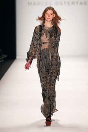 Marcel Ostertag - dominates Grau zur Mercedes Benz Fashion Week Berlin 2012 im Januar