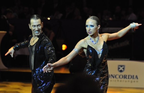 Sergey Oladyshkin und Anastasia Weber zur Deutschen Meisterschaft 2012 Professionals Kür März 2012 - Bild 2