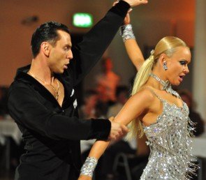 Viacheslav Mostevoi und Agnieszka Pomorska beim GP von Deutschland 2012 Latein-Tänze - 1