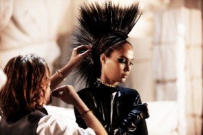 Joan Smalls auf der Mercedes Benz Fashion Week Berlin Juli 2012 bei den Arbeiten zum Key Visual
