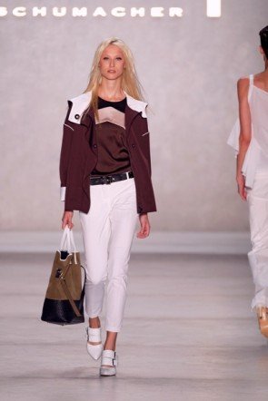 Mode auch für kräftigere Frauen - Schumacher zur Fashion Week Berlin Juli 2012 - 03
