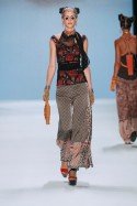 Mode von Miranda Konstantinidou zur Fashion Week Berlin 2012 - 2