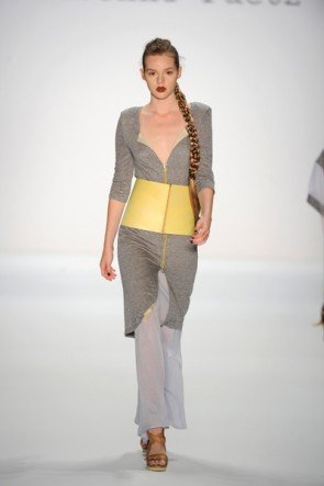 Rebekka Ruetz MB Fashion Week Berlin Juli 2012 - 09