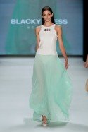 Sommer-Mode von Blacky Dress zur Fashion Week Berlin 2012 -01