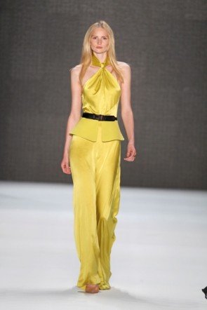 Sommerkleid in Gelb von Kaviar Gauche Fashion Week Berlin - 3