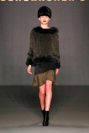 Wintermode von Schumacher zur Mercedes Benz Fashion Week 2013 - 3