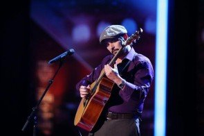 David Goodman an der Gitarre beim Supertalent 2013 - Foto: (c) RTL / Stefan Gregorowius