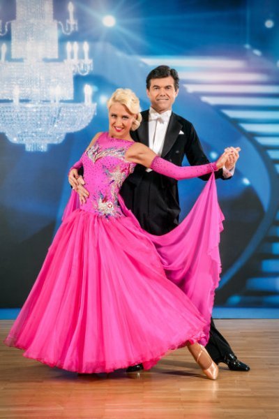 Dancing Stars 2014 Show 4 - Hubert Neuper - Kathrin Menzinger - Foto: (c) ORF – Hans Leitner