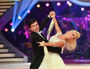 Dancing Stars 2014 - Hubert Neuper - Kathrin Menzinger am 11.4.2014 - Foto: (c) ORF – Milenko Badzic