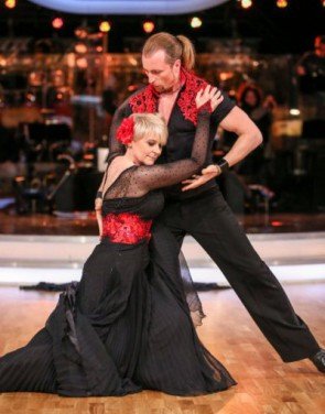 Lisbeth Bischoff - Gerhard Egger beim Paso Doble in Show 7 der Dancing Stars 2014 - Foto: (c) ORF - Milenko Badzic