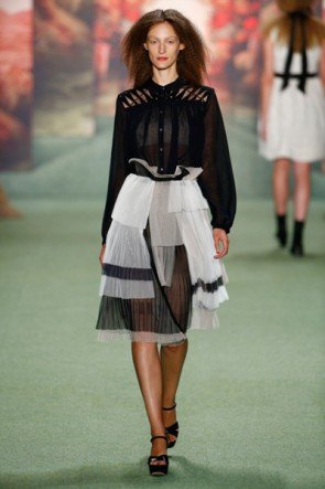 Marc Cain - Mode Sommer 2016 Fashion Week Berlin Juli 2015 - 14