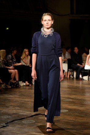 Marcel Ostertag Kollektion Frühjahr-Sommer 2016 Mercedes-Benz Fashion Week 2015 7.7.2015 - 03