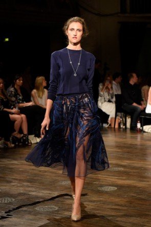 Marcel Ostertag Kollektion Frühjahr-Sommer 2016 Mercedes-Benz Fashion Week 2015 7.7.2015 - 05