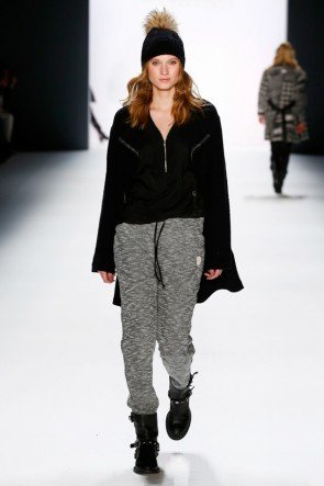 Sportliche Wintermode 2017 von Sportalm zur Fashion Week Berlin Januar 2016 - 08