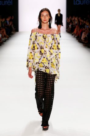 Mode von Laurel Sommer 2017 - MBFW Berlin - 05