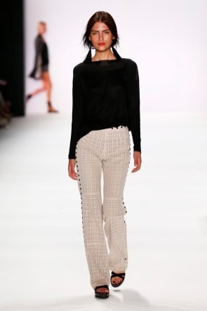 Mode von Laurel Sommer 2017 - MBFW Berlin - 06