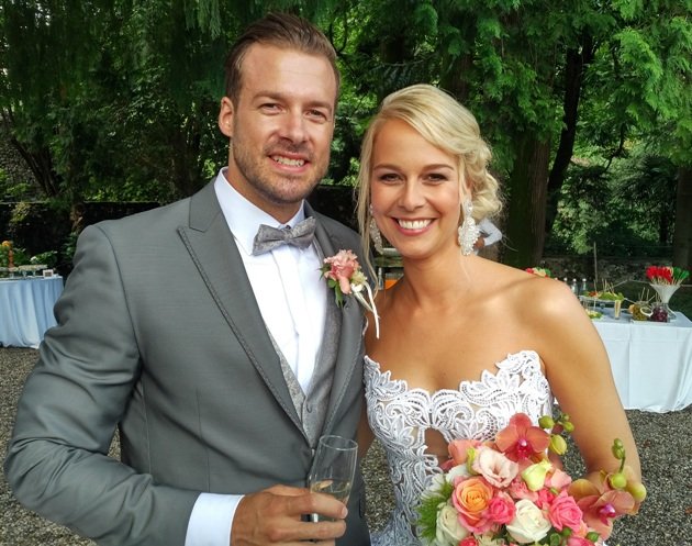 Linda Fäh Hochzeit Foto mit Ehemann Marco