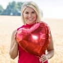 Beatrice Egli moderiert Schlager sucht Liebe bei RTL