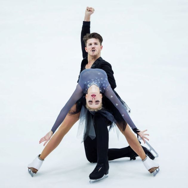 Alexandra Stepanova - Ivan Bukin im Kurzprogramm Eiskunstlauf-Saison 2018-2019