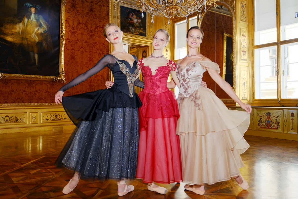 Ballett-Tänzerinnen Madison Young, Natascha Mair und Nina Tonoli