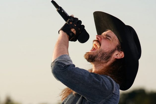 DSDS am 30.1.2021 - Alle Kandidaten vorgestellt, Fotos, Songs - hier im Bild Thomas Van der Wulp