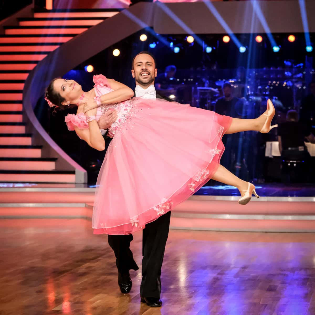 Caroline Athanasiadis - Danilo Campisi bei Proben für Dancing Stars am 15.10.2021