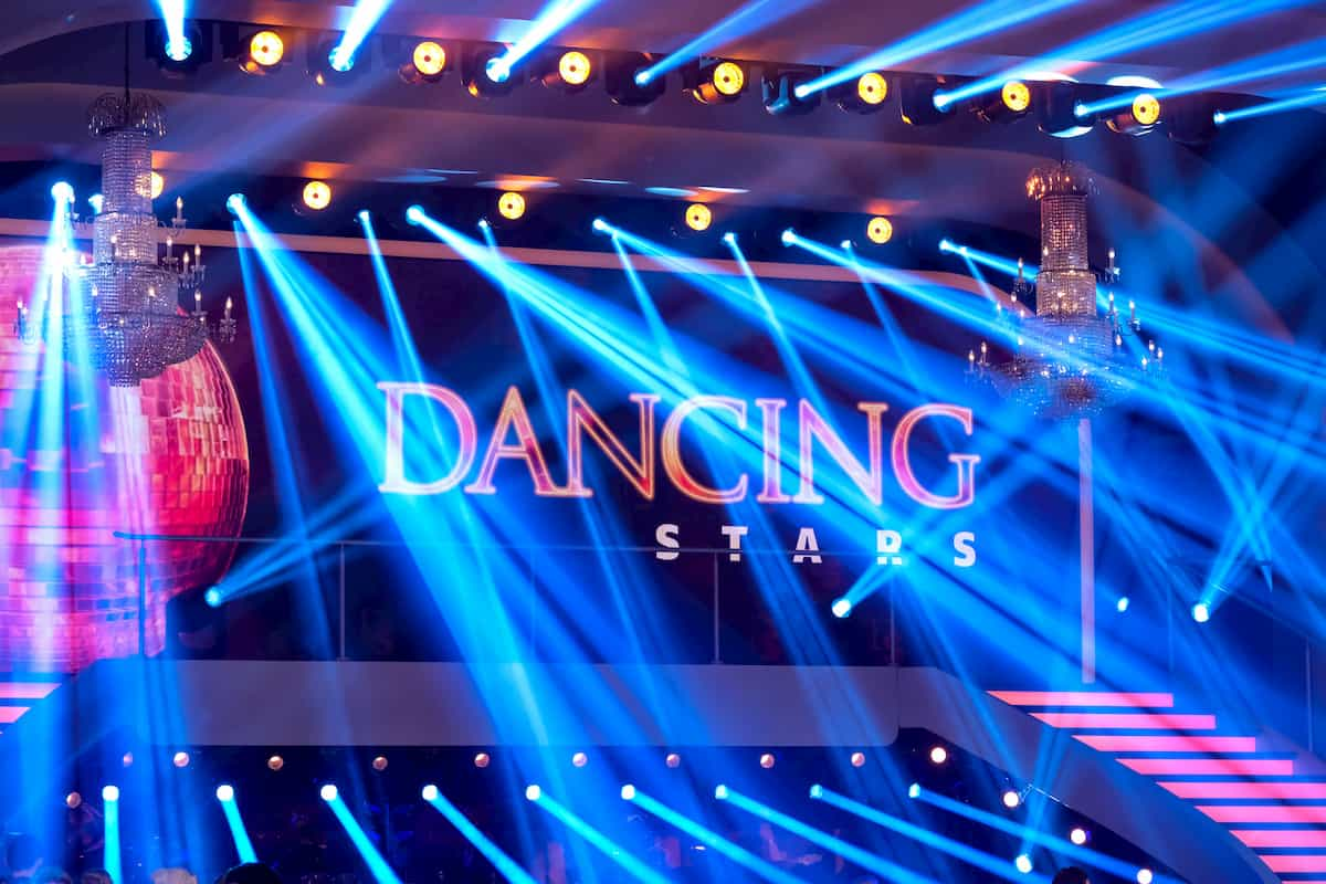 Dancing Stars am 8.10.2021 Fakten - Tänze, Songs, Punkte und wer ausgeschieden ist