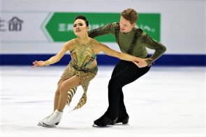 Eiskunstlauf ISU Grand Prix 2021 Skate America 22.-24.10.2021 Las Vegas - hier im Bild Madison Chock - Evan Bates aus den USA