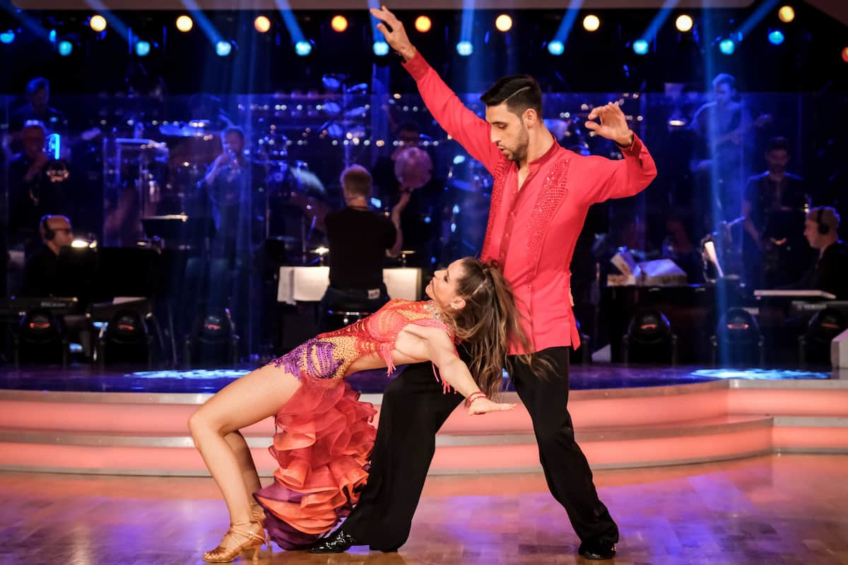 Kristina Inhof - Dimitar Stefanin bei Proben für Dancing Stars am 15.10.2021