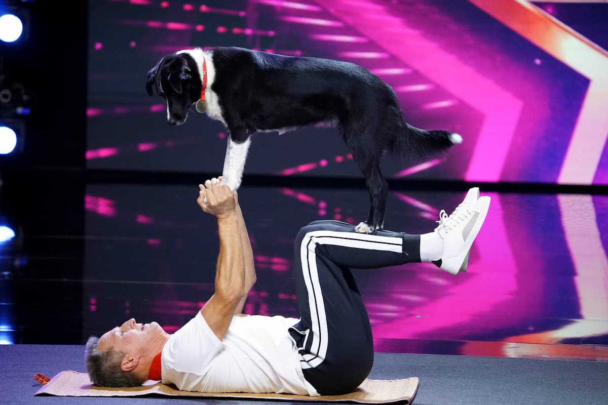 Leonid Beljakov mit Hund - Kandidaten beim Supertalent am 30.10.2021