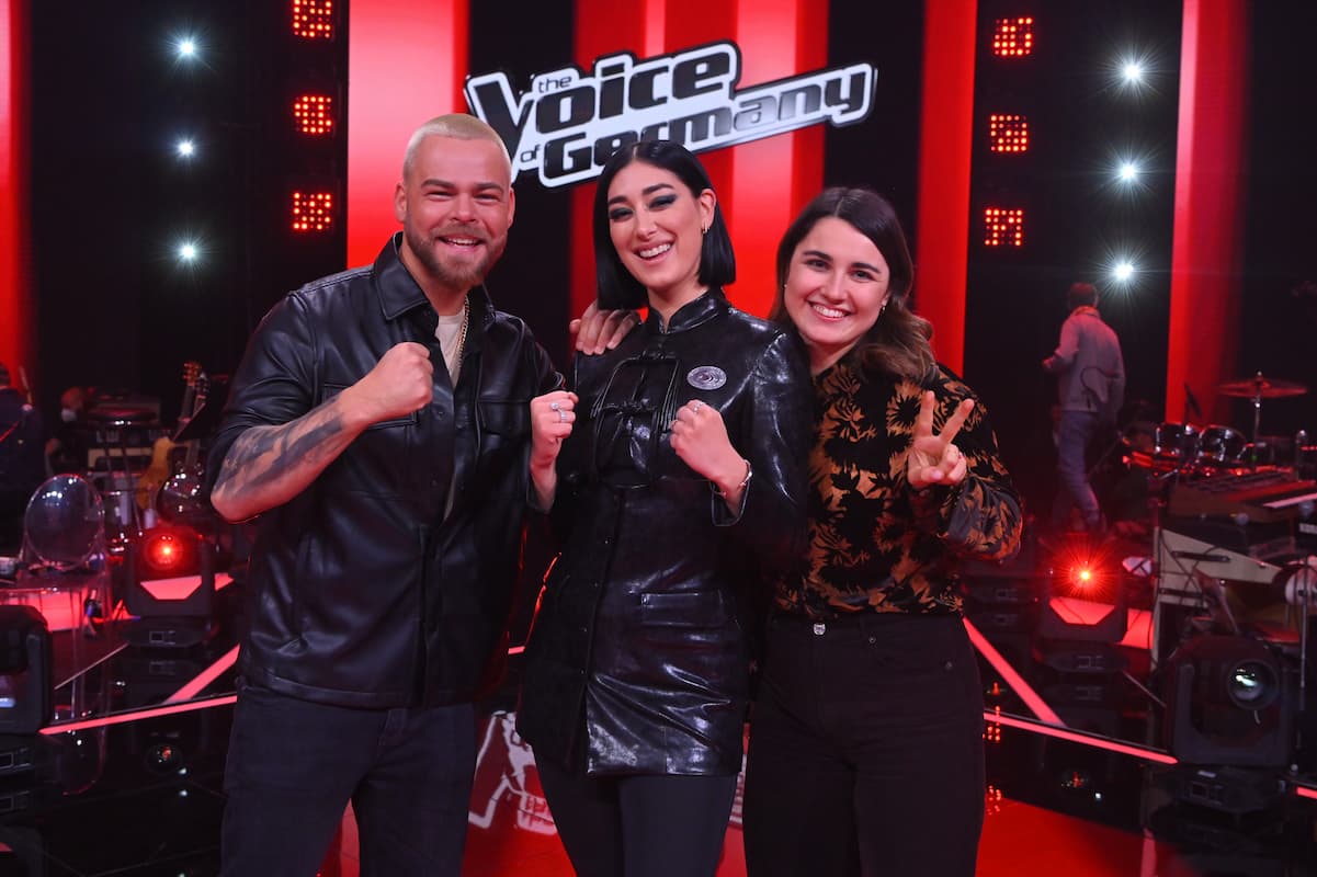 Team Elif (Comeback-Stage) für das Halbfinale TVoG 2021 - im Bild Sascha Salvati, Elif, Linda Elsener