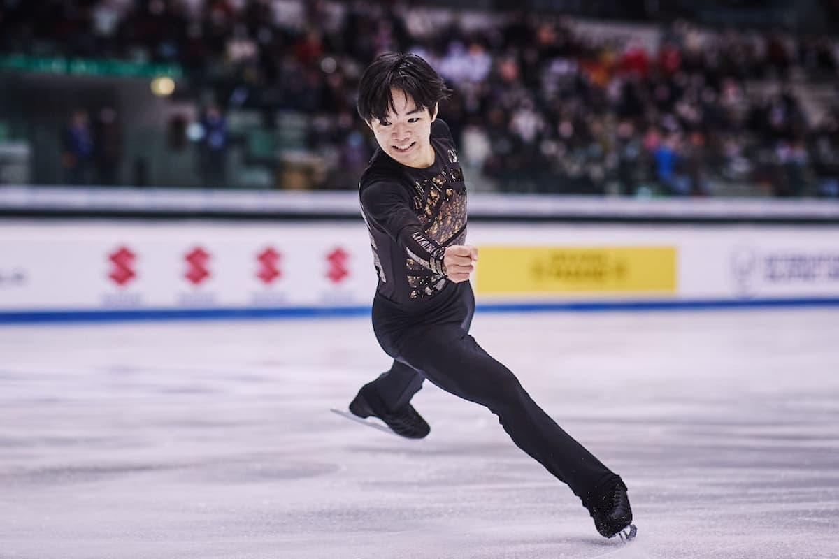 Yuma Kagiyama aus Japan gewinnt den Eiskunstlauf Grand Prix in Turin 5.-7.11.2021