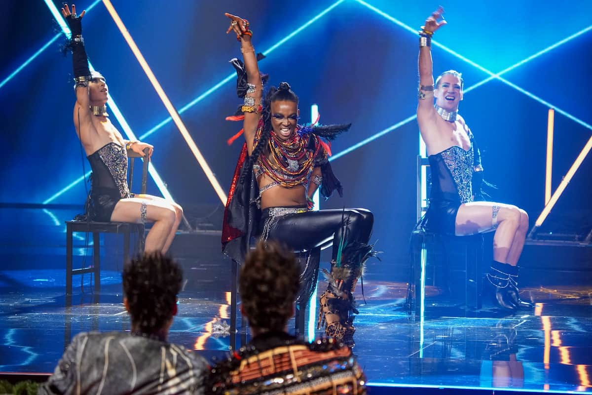 Tänzer Karabo Morake beim Auftritt im Supertalent-Finale am 11.12.2021