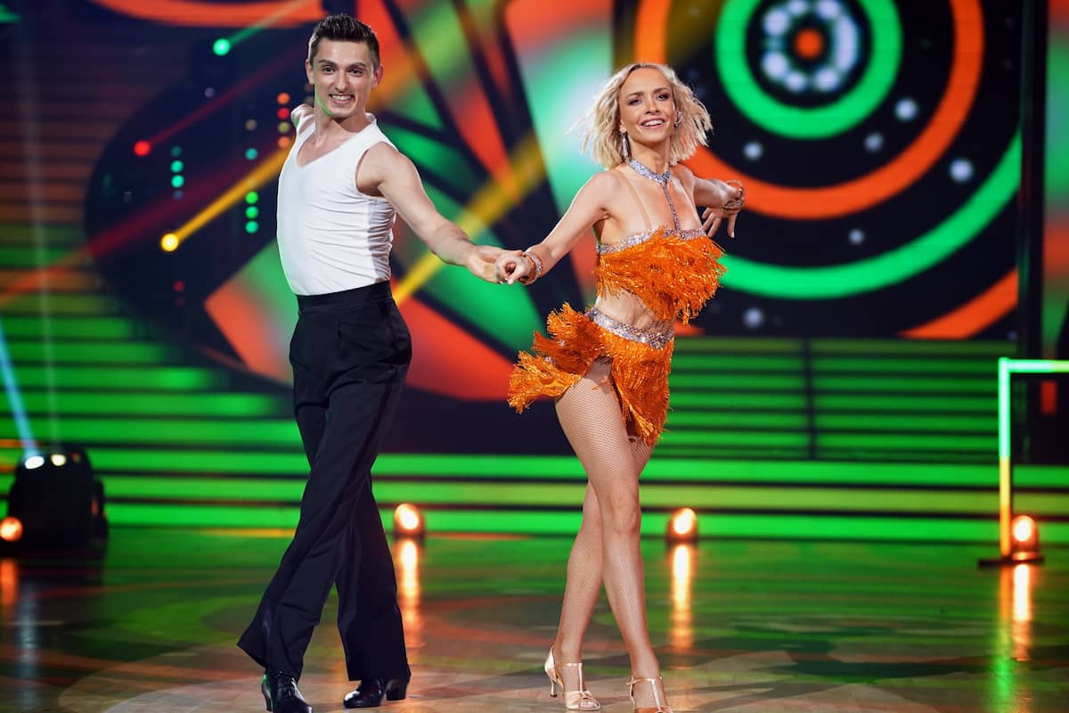 Janin Ullmann und Zsolt Sandor Cseke Let's dance 25.2.2022