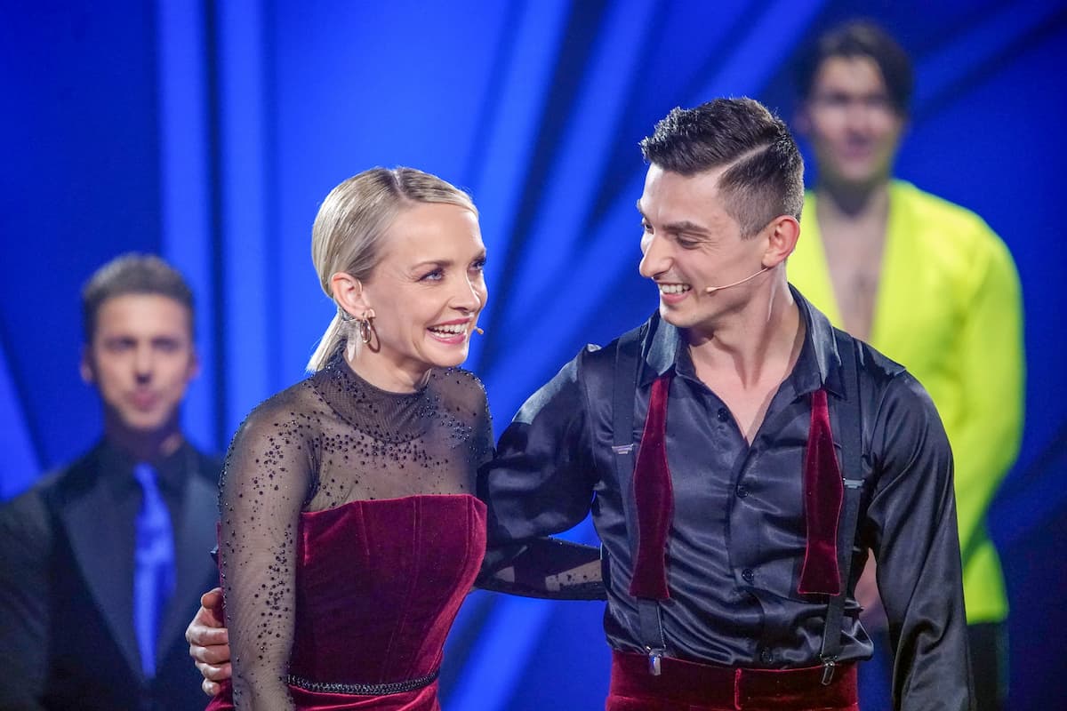 Janin Ullmann und Zsolt Sandor Cseke bei Let's dance am 18.2.2022