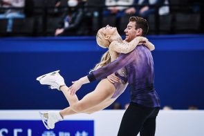 Eiskunstlauf-Weltmeisterschaft 2022 Ergebnisse - hier Alexa Knierim & Brandon Frazier - Weltmeister 2022 im Paarlauf