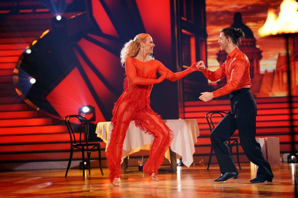 Isabel Edvardsson und Riccardo Basile - ausgeschieden bei Let's dance am 18.3.2022