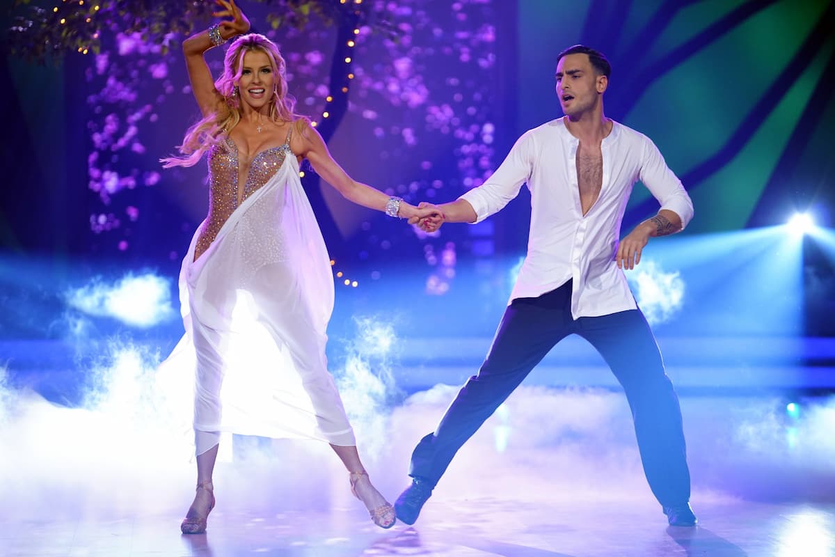 Patricija Ionel und Timur Ülker bei Let's dance am 4.3.2022