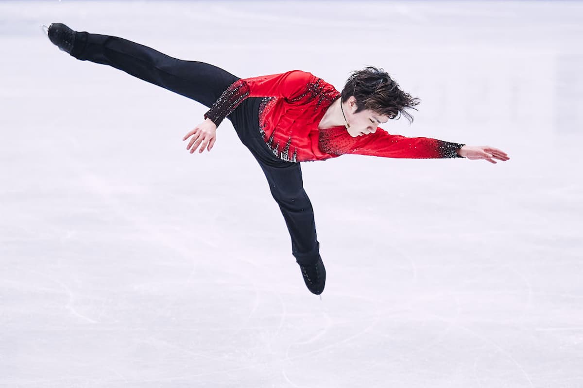 Shoma Uno auf Platz 1 nach dem Kurzprogramm der Männer bei der Eiskunstlauf-WM 2022