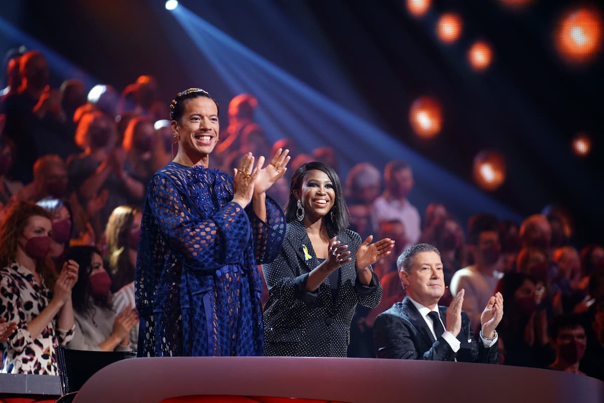 Jury bei Let's dance 1.4.2022 - Jorge Gonzalez, Motsi Mabuse, Joachim Llambi