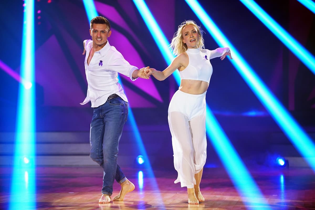 Zsolt Sandor Cseke und Janin Ullmann bei Let's dance am 29.4.2022 im Freestyle