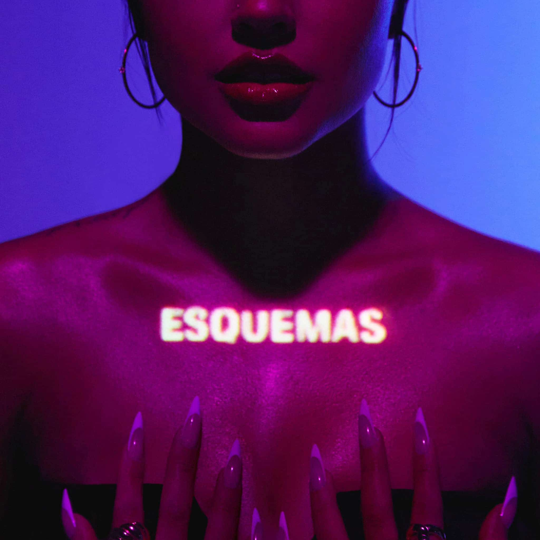 Becky G 2022 Sommerhit-verdächtig “Bailé con mi Ex”, Neues Album “Esquemas”