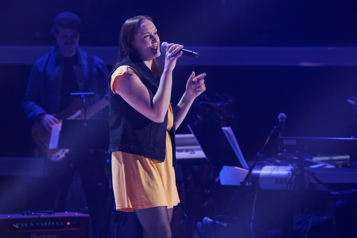 Jenny di Voice of Germany pada 26 Agustus 2022