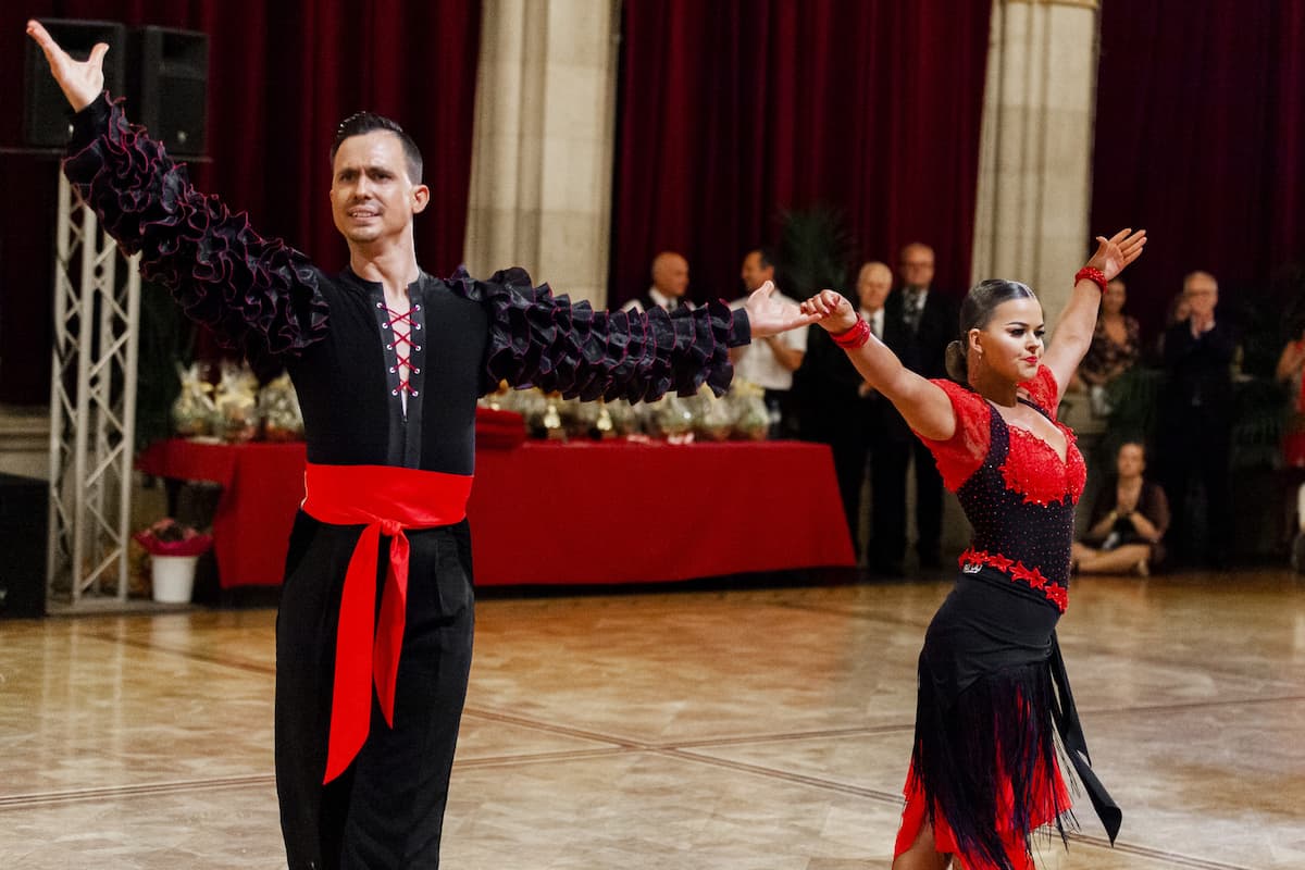 Platz 5 WM Show Dance Latin 2022 - Lars Erik Pastor - Natalia Szypulska