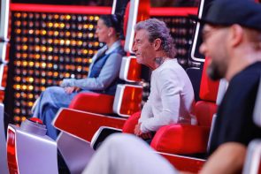 The Voice am 23.9.2022 Wer ist weiter Battles, alle Talente & Songs - hier im Bild die Coaches Stefanie Kloß, Peter Maffay und Mark Forster