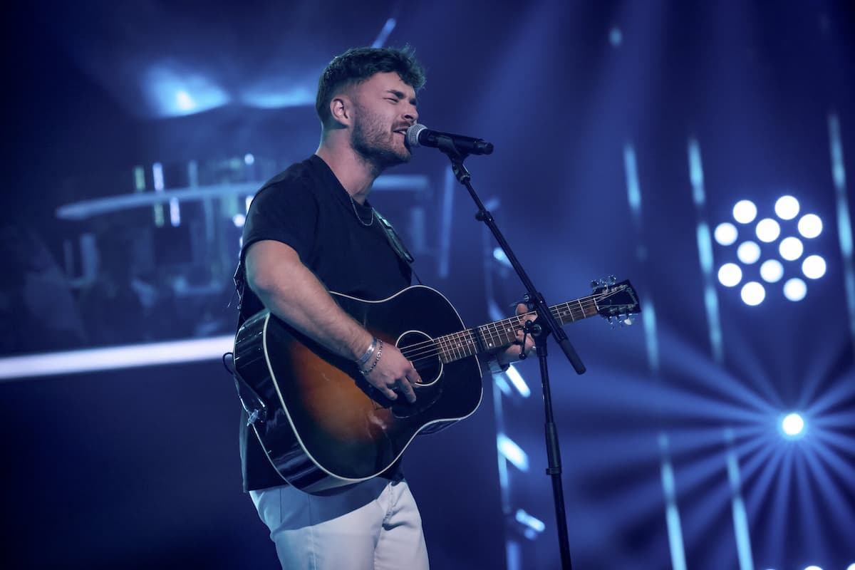 Julian Pförtner in den Sing offs im Team Peter bei The Voice am 21.10.2022