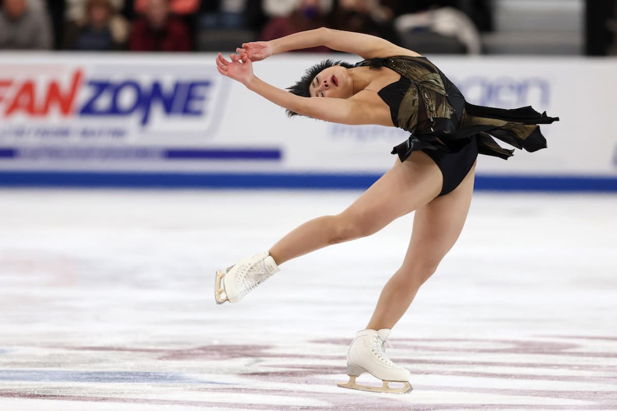 Kaori Sakamoto im Kurzprogramm beim ISU Grand Prix Skate America 2022