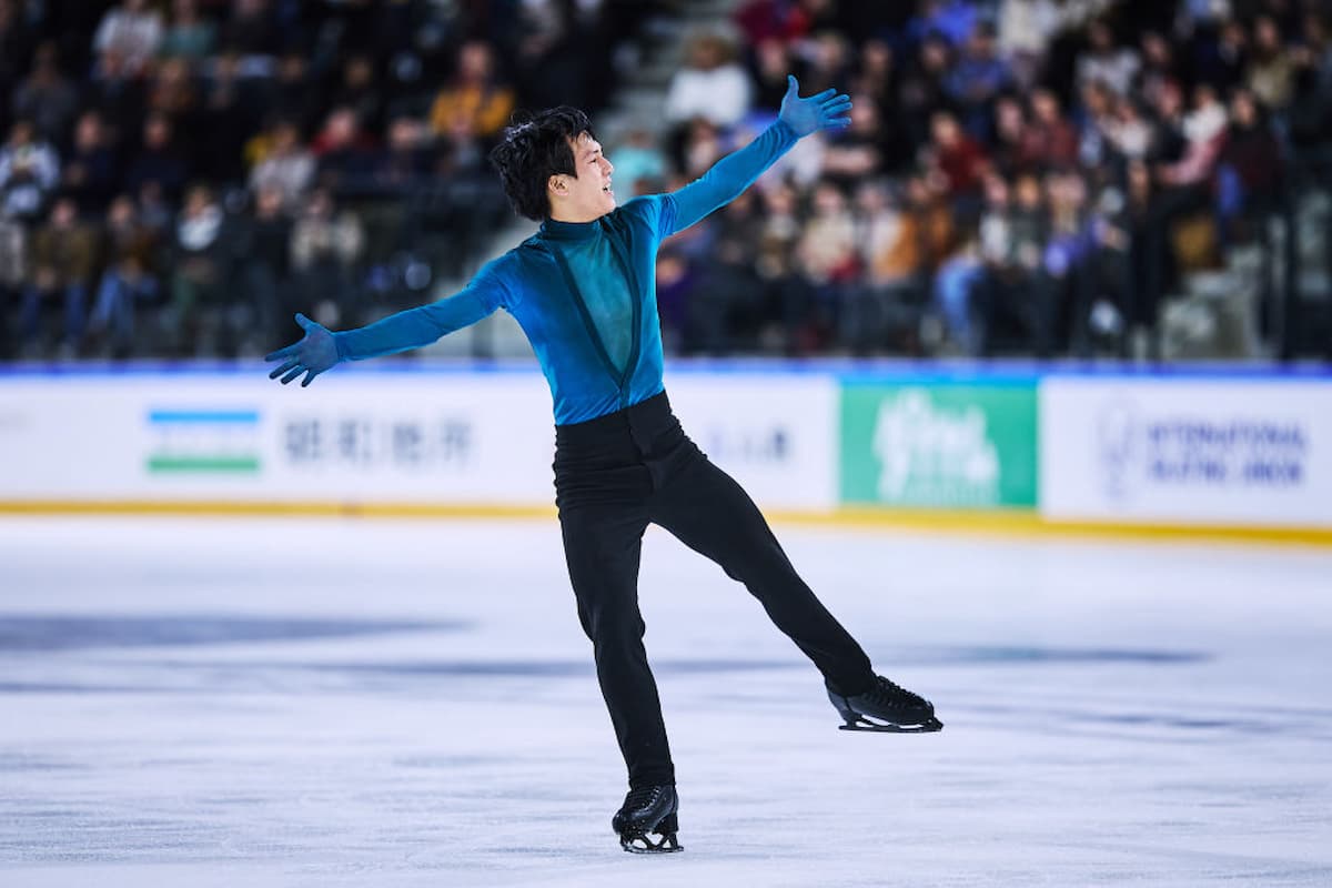 Adam Siao Him Fa in der Kür beim ISU Grand Prix Frankreich 2022