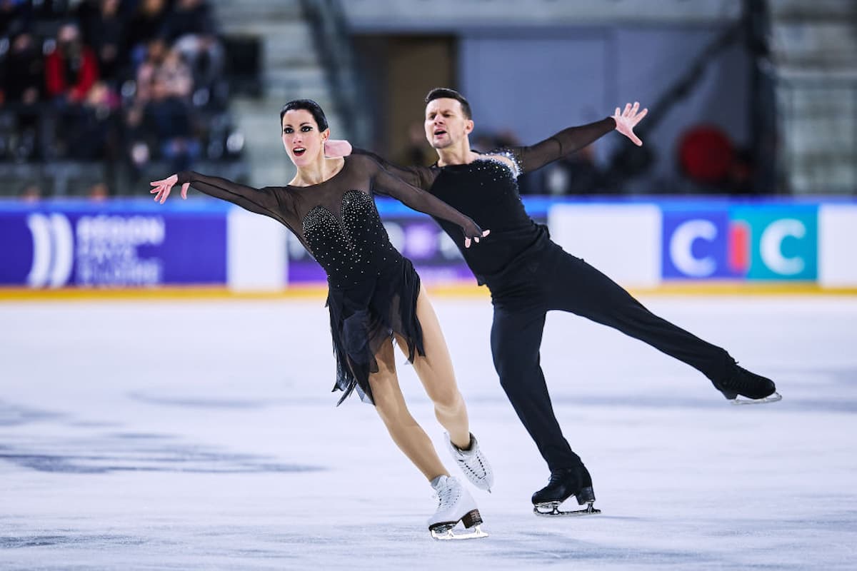 Charlene Guignard - Marco Fabbri aus Italien - Free DAnce beim ISU Grand Prix Frankreich 2022